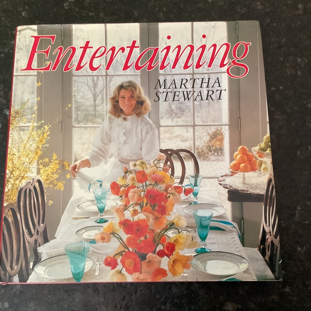 1982 copyright Martha Stewart Entertaining book